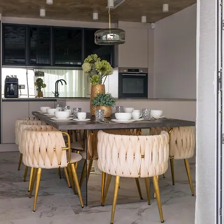 Awesome In With Sauna Сasa de vacaciones *