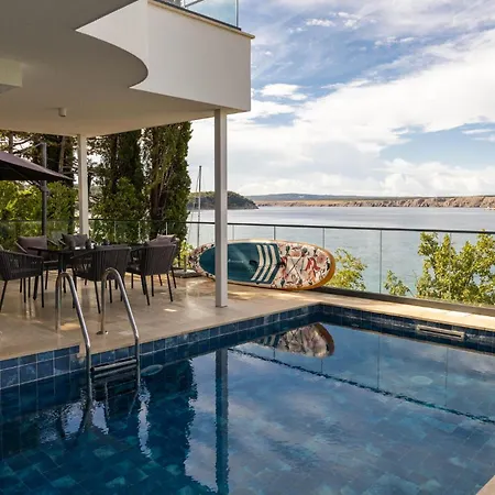 Vakantiehuis Luxurious In With Sauna *