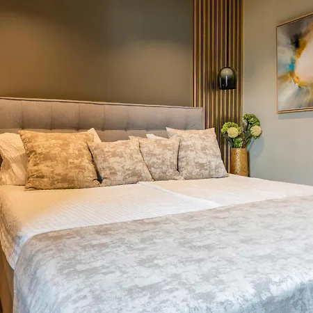 Awesome In With Sauna *